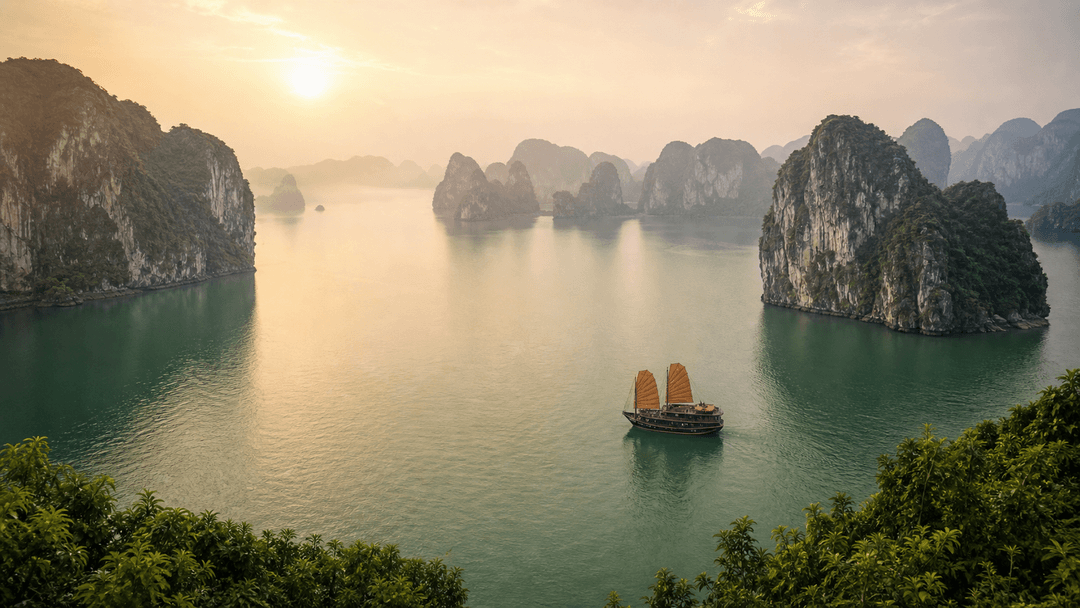 Ha Long Bay cruise