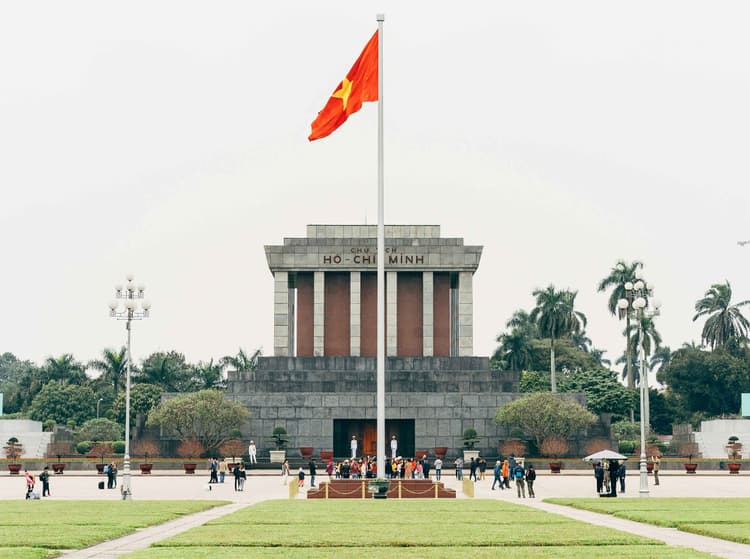 Vietnam Hotel Check-In Guide for Tourists