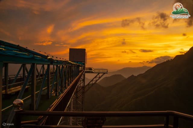 Vietnam’s Charm For Two: Hanoi, Ninh Binh, Halong Bay & Da Nang